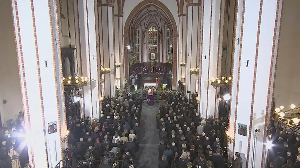 Bartoszewski świadkiem historii