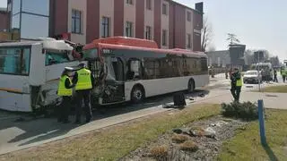 Wypadek dwóch autobusów na ulicy Rejtana w Rzeszowie