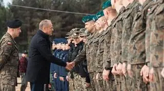 Premier Donald Tusk złożył w sobotę wizytę w woj. podlaskim