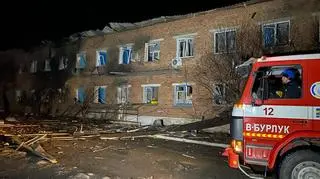 Rosyjska bomba uderzyła w budynek szpitala w miejscowości Wełykyj Burłuk położonej na północny wschód od Charkowa