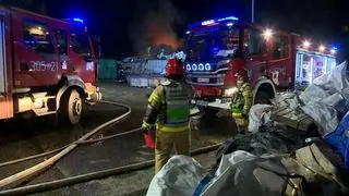 Pożar składowiska elektrośmieci w Kiełczowie