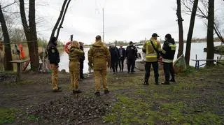 100 kg śniętych ryb w Zbiorniku Czernica koło Wrocławia