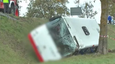 Straż pożarna w Kętrzynie o działaniach po wypadku autobusu