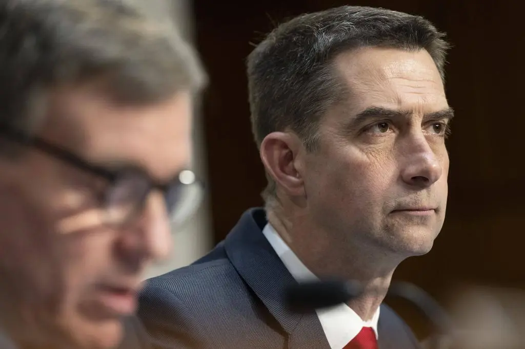 Tom Cotton