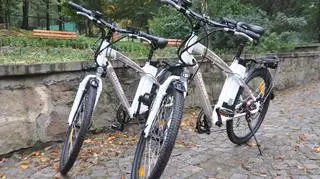 Rowery elektryczne mają wspomagać strażników na górzystym terenie