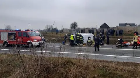 Zderzenie dwóch busów w miejscowości Zdziechów