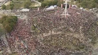 Marsz Miliona Serc na rondzie "Radosława"