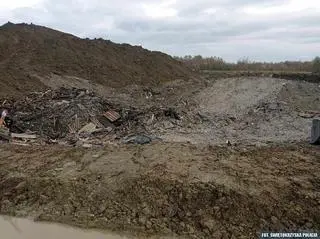 Niebezpieczne odpady na składowisku w powiecie buskim