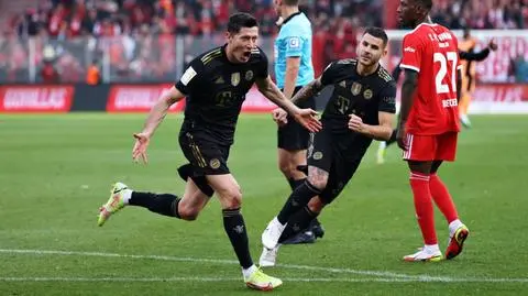 Pięć goli Bayernu, szybkie dwa Lewandowskiego