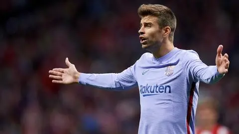 Pique odpowiada na rewelacje dziennikarza i pokazuje przelew bankowy