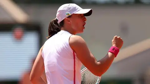 Iga Świątek in French open semis after defeating Coco Gauff