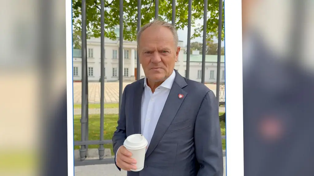 Tusk przy Belwederze. "Czekamy"