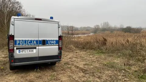 Mężczyznę uratowali, kobieta zmarła. Trzecią poszukiwaną osobę znaleziono w jej własnym domu