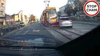 Wjechał wprost pod nadjeżdżający tramwaj