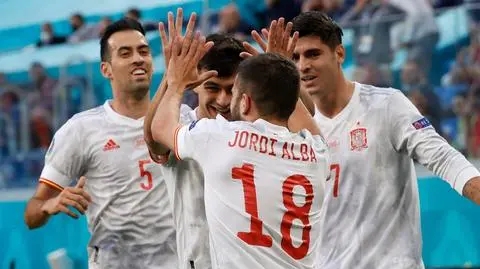 Hiszpańska kadra kolegami Lewandowskiego stoi