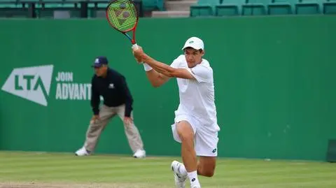 Koniec marzeń o Wimbledonie. Majchrzak nie dał rady