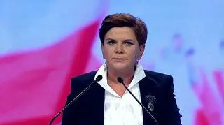 "Można by powiedzieć: wyszło szydło z worka" 