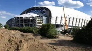 Prace wokół stadionu 