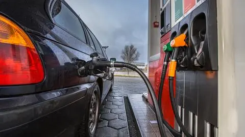 Sytuacja na stacjach paliwowych. Czego możemy spodziewać się przed świętami