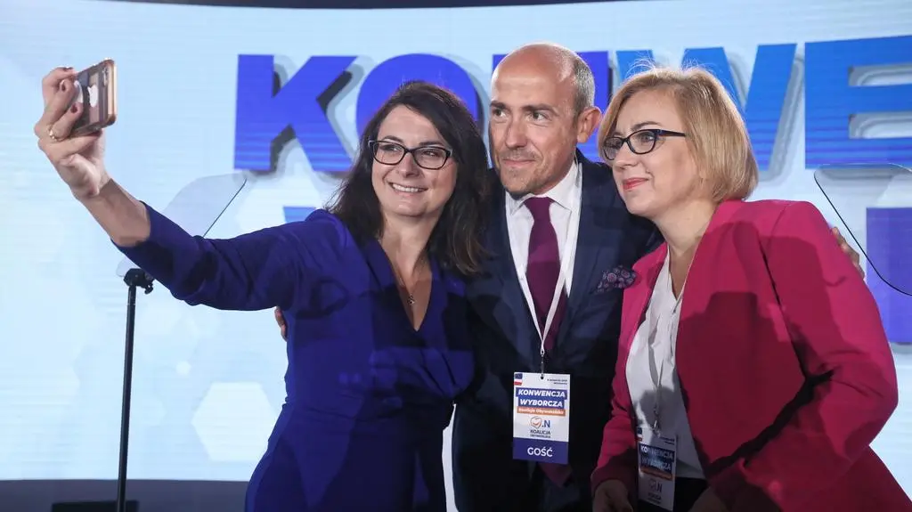 Państwo PiS zrobiło z Polski śmietnik świata