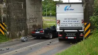 Kierowca Bmw zginął na miejscu
