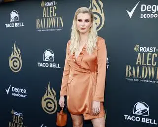 Ireland Baldwin, córka Aleca Baldwina i Kim Basinger