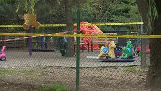 Zbiornik wodny znajduje się na terenie placu zabaw przy jednym z przedszkoli