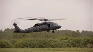 Śmigłowiec Black Hawk wysłany do akcji gaszenia pożaru na terenie Biebrzańskiego Parku Narodowego