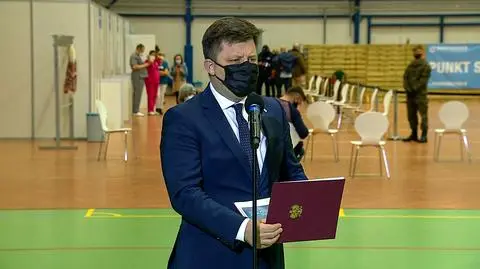 Dworczyk: mamy nadzieję, że w kwietniu, najdalej w maju, zakończymy rejestrację dla kolejnych roczników