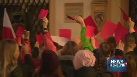 Polish lawmakers vote for bill criminalising "promoting underage sex"