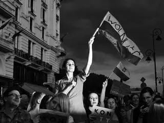 2018: Warszawa. Uczestnicy protestów zorganizowanych przeciwko reformom polskiego sądownictwa. 
