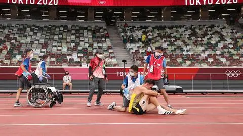 Wiesiołek dziesiąty na półmetku. Mistrz świata opuścił stadion na wózku