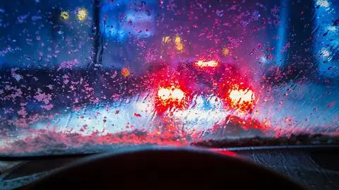 Meteo noc, zima, śnieg z deszczem