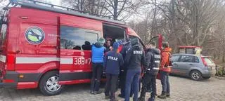 Działania poszukiwawcze zostały wznowione w poniedziałek rano
