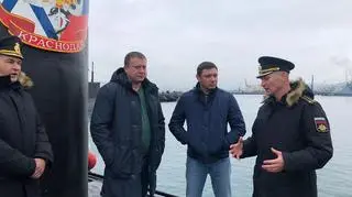 Stanisław Rżycki (na zdjęciu z prawej) w czasie uroczystości okrętu Krasnodar. Zdjęcie z listopada 2018 roku 