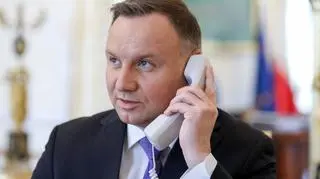 Andrzej Duda spoke with Russian pranksters instead of Emmanuel Macron 