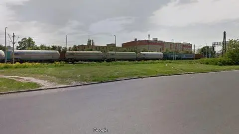 Chodził po dachu kolejowej cysterny. Nie żyje nastolatek porażony prądem