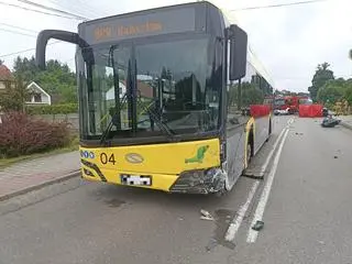 27-latek zginął po zderzeniu z autobusem