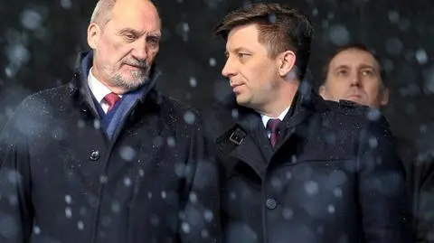 Antoni Macierewicz, Michał Dworczyk (2017)