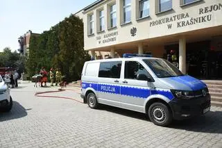 Akcja służb w budynku sądu i prokuratury w Kraśniku
