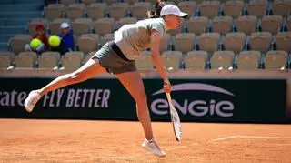 Świątek practices before the French Open
