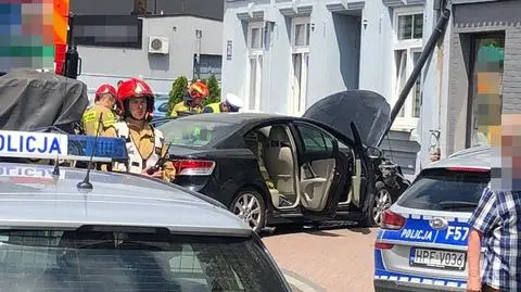 72-latek wjechał na chodnik i potrącił 80-latkę