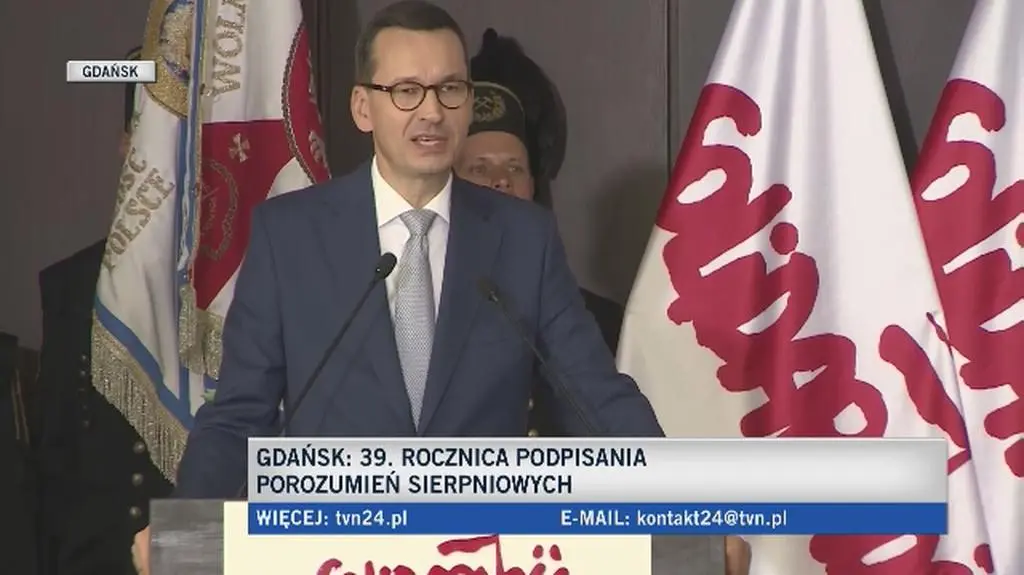 Premier Mateusz Morawiecki w sali BHP