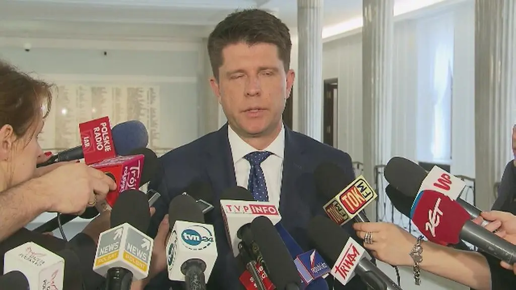 Petru po spotkaniu liderów partii