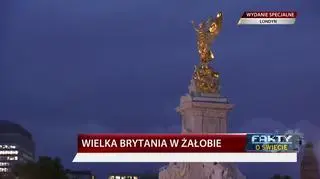 Brytyjczycy żegnają królową 