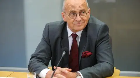 Były szef MSZ przed komisją do spraw afery wizowej. Rau: kaskada fake newsów, pomówień i kłamstw