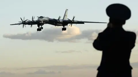 Tu-95 startujący z bazy lotniczej w pobliżu miasta Engels (zdjęcie archiwalne)