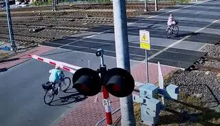 Kobieta została uderzona w głowę 