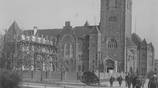 Budowa pomnika Wdzięczności w 1931r