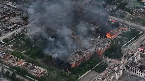 Przed Rosjanami "betonowa linia obrony". Trwa ewakuacja